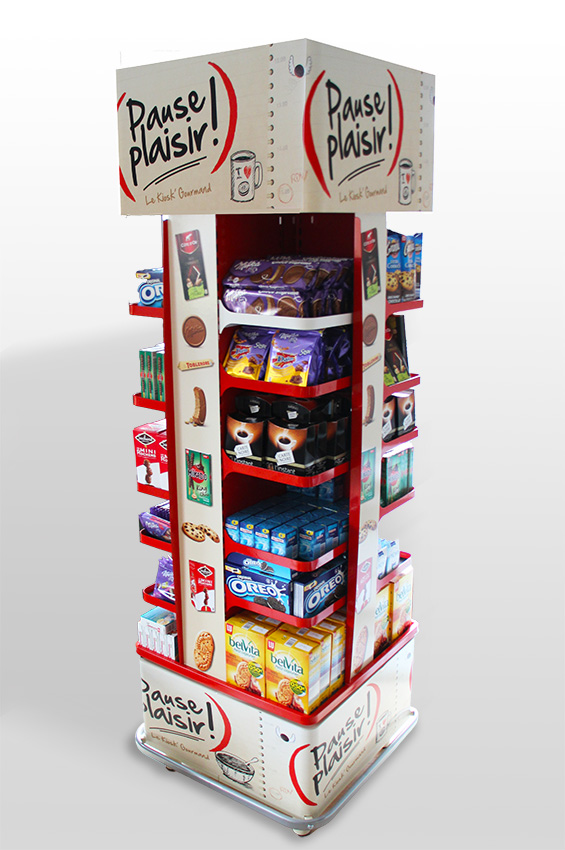 Point-of-purchase display design: Corner Snacking Mondelez
