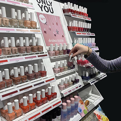 Beauty retail: POP display elevates the shopping experience
