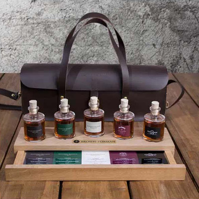 Taste set for Brown Forman made from wood,
leather, glass and plastics