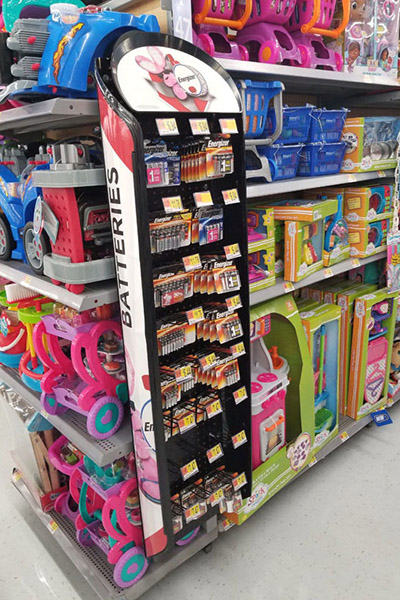 Cross-merchandising sidekick display for batteries