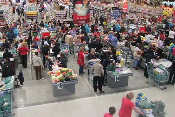 Hoe erg vinden shoppers drukte in de winkel?