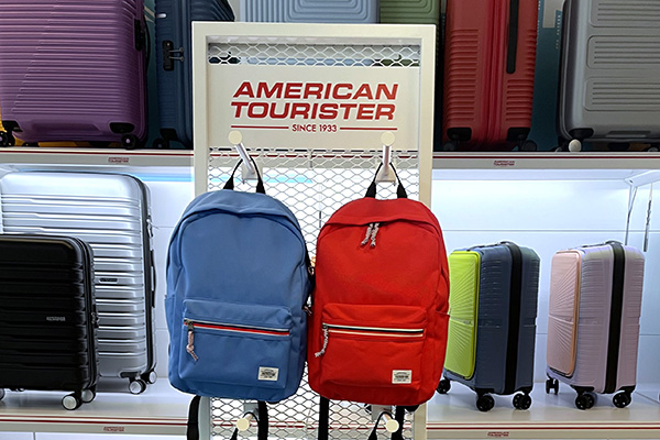 Présentoir Sacs à Dos American Tourister