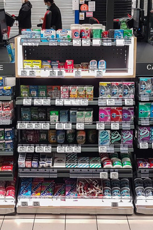 Checkout display Auchan