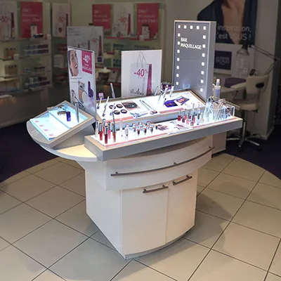 Beauty retail: POP display elevates the shopping experience